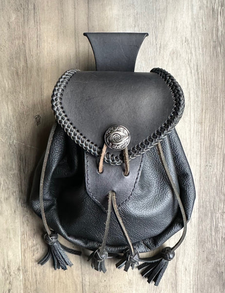 Sporran Black, Rustic Rob Roy Style w/Celtic Dog Concho