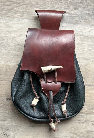 Sporran, Brown & Forest Green “The Chieftain 4” , Rustic Rob Roy Style w/Antler pin Lock (Copy)