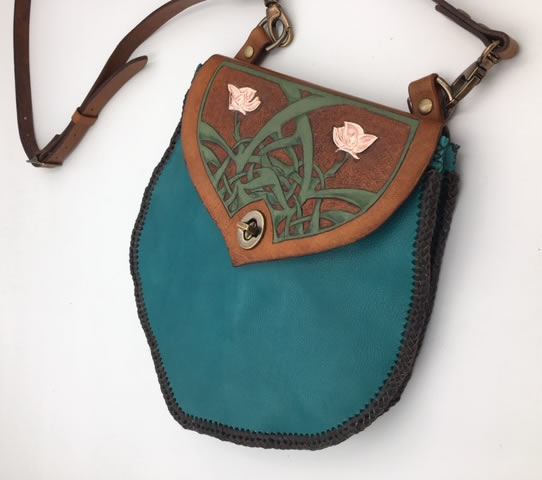 Triskele Celtic Gray Messenger Bag Blue Embroidery - Celtique